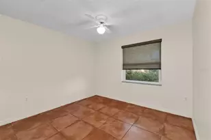 1238 Waterside Ln, Venice, FL 34285 - Photo 12