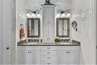 11034 Barnsley Drive, Venice, FL 34293 - Photo 32