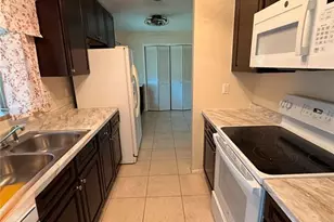 340 Azalea Rd, Venice, FL 34293 - Photo 4