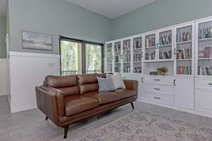 1046 Rhinelander St, Port Charlotte, FL 33953 - Photo 10