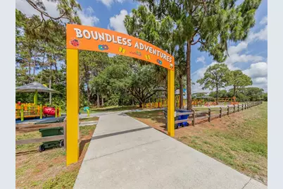 1046 Rhinelander Street, Port Charlotte, FL 33953 - Photo 24