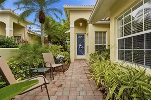 206 Vista Del Lago Way, Venice, FL 34292 - Photo 2