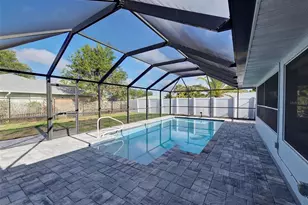 1337 Whispering Ln, Venice, FL 34285 - Photo 6