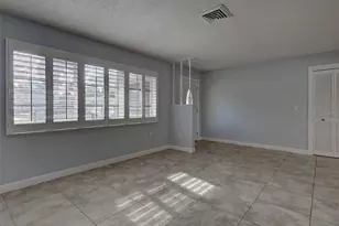 1337 Whispering Ln, Venice, FL 34285 - Photo 18