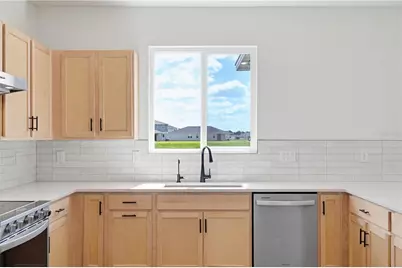 9395 Sandy Bluffs Circle, Parrish, FL 34219 - Photo 16