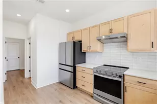 9395 Sandy Bluffs Circle, Parrish, FL 34219 - Photo 20