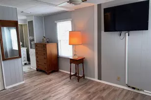 413 Cervina Dr N, Venice, FL 34285 - Photo 28