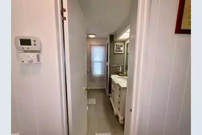 413 Cervina Drive N, Venice, FL 34285 - Photo 22