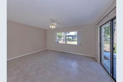 6108 Green View Drive #143, Sarasota, FL 34231 - Photo 8