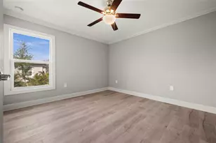 1056 Tampa Rd, Venice, FL 34293 - Photo 28