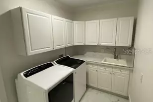 26 NW 8th Pl, Cape Coral, FL 33993 - Photo 16