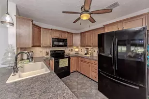 2972 Argyle Rd, Venice, FL 34293 - Photo 10