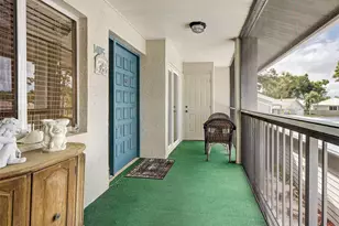 1405 Pine Lake Dr, Venice, FL 34285 - Photo 4