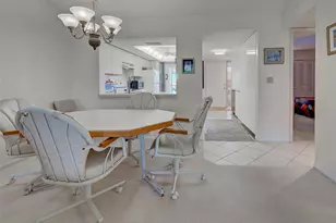 1405 Pine Lake Dr, Venice, FL 34285 - Photo 12