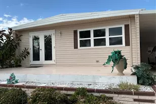 217 Mantua Dr, Venice, FL 34285 - Photo 2