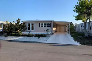 217 Mantua Dr, Venice, FL 34285 - Photo 1