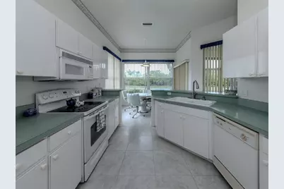 737 Pond Lily Way, Venice, FL 34293 - Photo 16