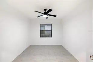 19729 Fishhawk Trl, Venice, FL 34293 - Photo 6