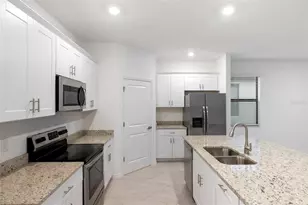 19729 Fishhawk Trl, Venice, FL 34293 - Photo 14