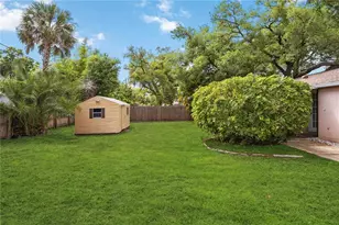 131 Dartmouth Rd, Venice, FL 34293 - Photo 30