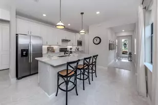 6274 Crested Eagle Ln, Nokomis, FL 34275 - Photo 12