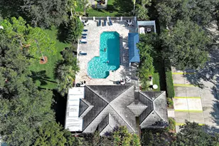 902 Addington Ct, Venice, FL 34293 - Photo 46