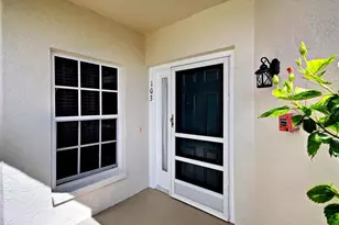 902 Addington Ct, Venice, FL 34293 - Photo 4