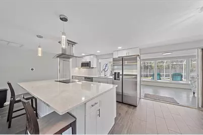 5032 Linda Street, Venice, FL 34293 - Photo 10
