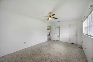 309 Base Ave E, Venice, FL 34285 - Photo 18