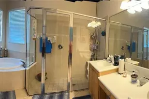 2420 Caraway Dr, Venice, FL 34292 - Photo 14