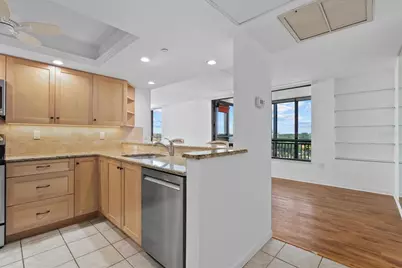 627 Alhambra Road #801, Venice, FL 34285 - Photo 12