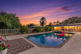 5868 Denison Dr, Venice, FL 34293 - Photo 2