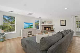 5868 Denison Dr, Venice, FL 34293 - Photo 4