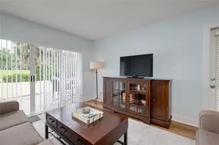 303 Wexford Terrace, Venice, FL 34293 - Photo 12