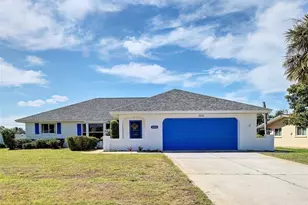 1537 Crest Dr, Englewood, FL 34223 - Photo 1