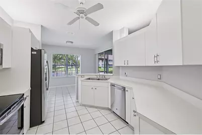 14590 Glen Cove Drive #401, Fort Myers, FL 33919 - Photo 12