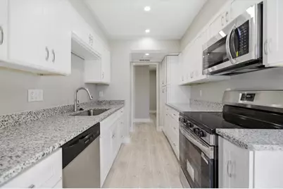 500 Park Boulevard S #106, Venice, FL 34285 - Photo 8