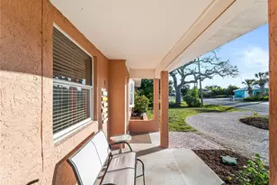 1328 Jamaica Rd, Venice, FL 34293 - Photo 40