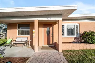 1328 Jamaica Rd, Venice, FL 34293 - Photo 2