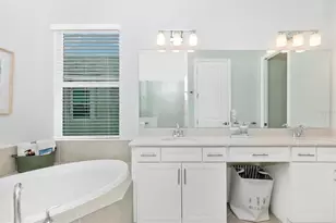 12736 Tulum Loop, Venice, FL 34293 - Photo 38