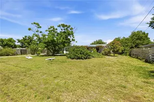 624 Bayshore Rd, Nokomis, FL 34275 - Photo 50