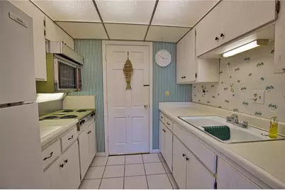 200 N The Esplanade #C-9, Venice, FL 34285 - Photo 10