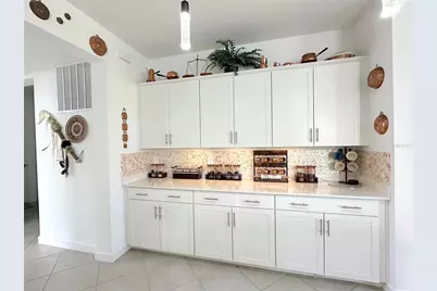 8608 Saint Kitts Circle, Englewood, FL 34224 - Photo 2