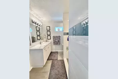 1317 Barbara Drive, Venice, FL 34285 - Photo 18
