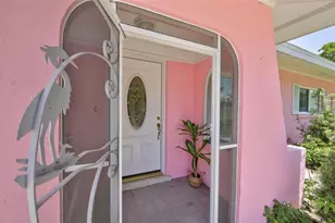 2730 Sunset Beach Dr, Venice, FL 34293 - Photo 2