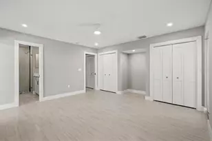 1200 Tarpon Center Dr, Venice, FL 34285 - Photo 32