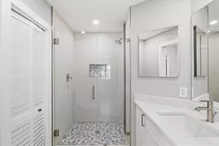 1200 Tarpon Center Dr, Venice, FL 34285 - Photo 34