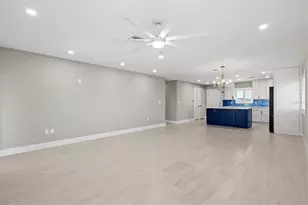 1200 Tarpon Center Dr, Venice, FL 34285 - Photo 22