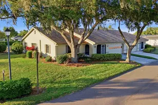 2331 Lancaster Dr, Sun City Center, FL 33573 - Photo 30