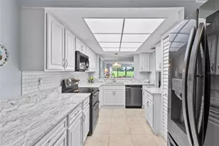 6211 Timberlake Dr, Sarasota, FL 34243 - Photo 12